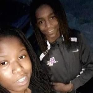 Meet your Posher, Demonte